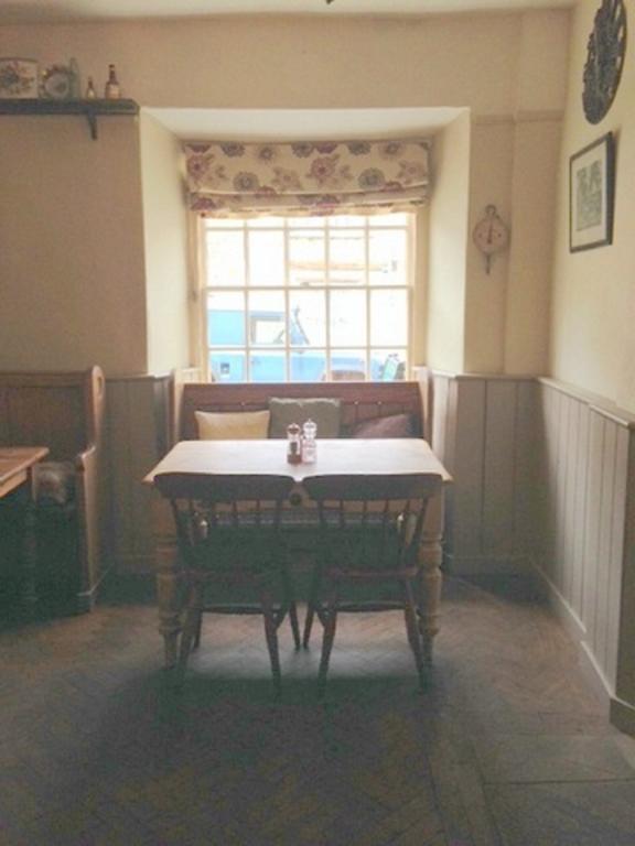 Bed and Breakfast The Royal Oak Burford Esterno foto